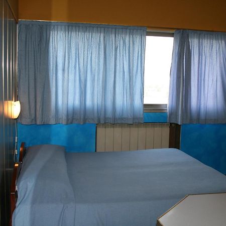 Hotel Maria Luisago Екстериор снимка
